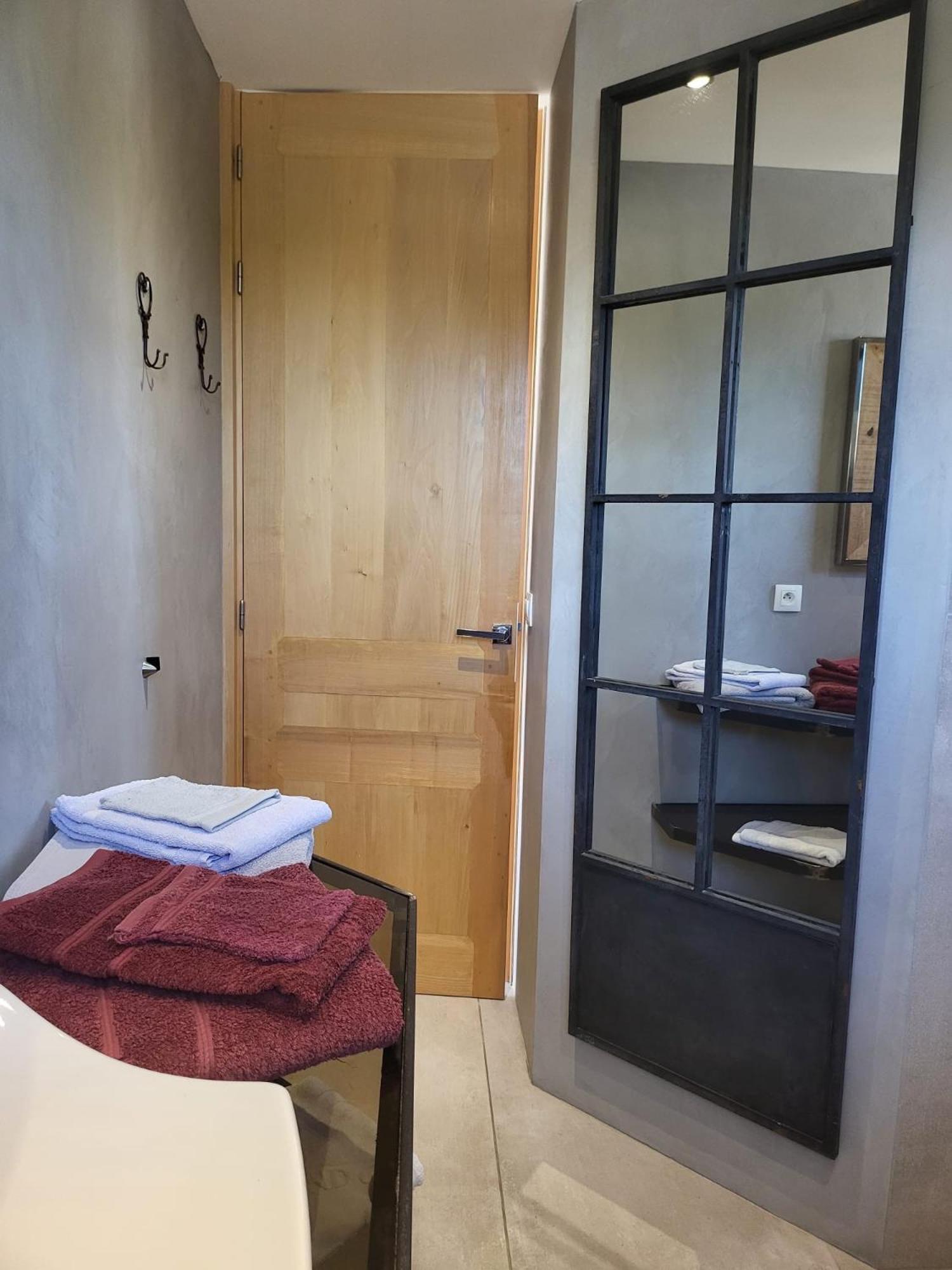 Appartement Standing Bord Sorgue L'Isle-sur-la-Sorgue Ngoại thất bức ảnh
